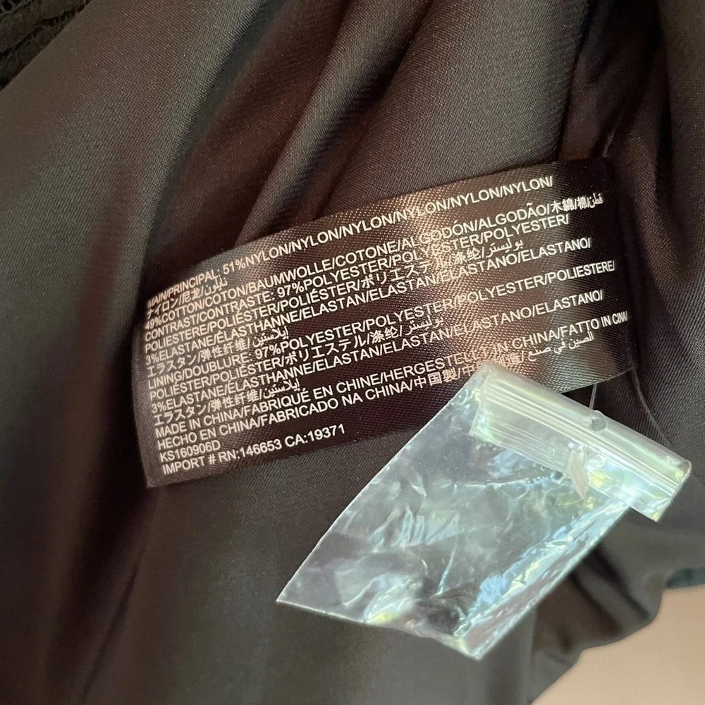 KEEPSAKE the Label size small